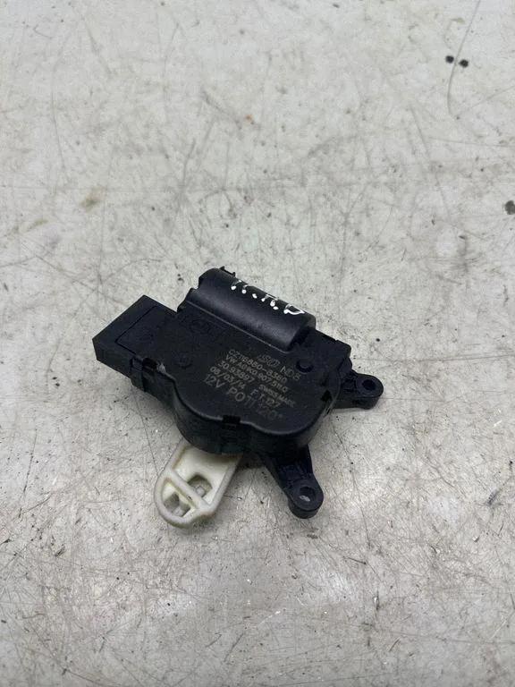 Air Flap Motor SKODA SUPERB II (3T4) 2.0 TDI 16V 4x4 1K0907511Q