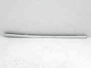 Vertikale Verkleidung an der hinteren linken Tür MERCEDES-BENZ EQA(H243) 250 (243.701)