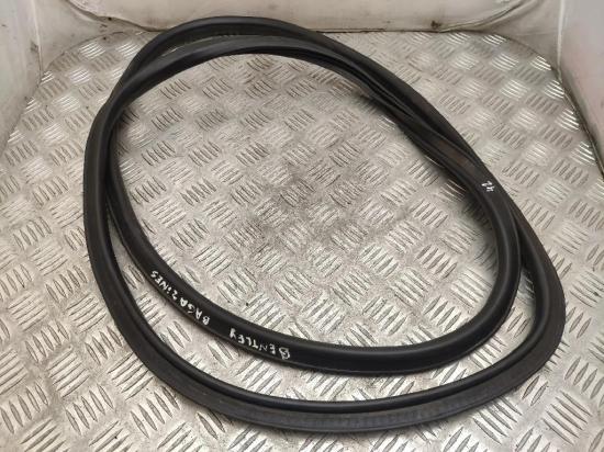 Heckklappengummi BENTLEY CONTINENTAL FLYING SPUR (3W_) 6.0 3W5827705C Bild Heckklappengummi BENTLEY CONTINENTAL FLYING SPUR (3W_) 6.0 3W5827705C