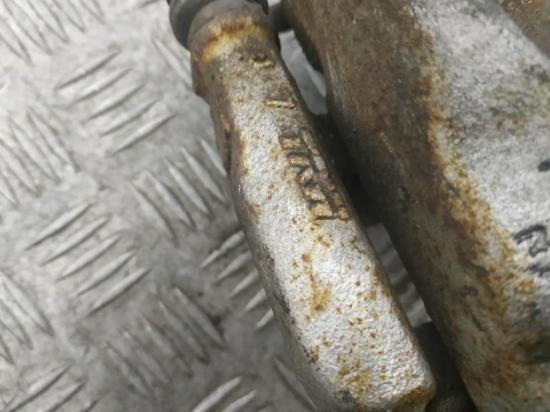 Bremssattel rechts vorne Mercedes-Benz CLA Coupe (C117) A24618 Bild Bremssattel rechts vorne Mercedes-Benz CLA Coupe (C117) A24618