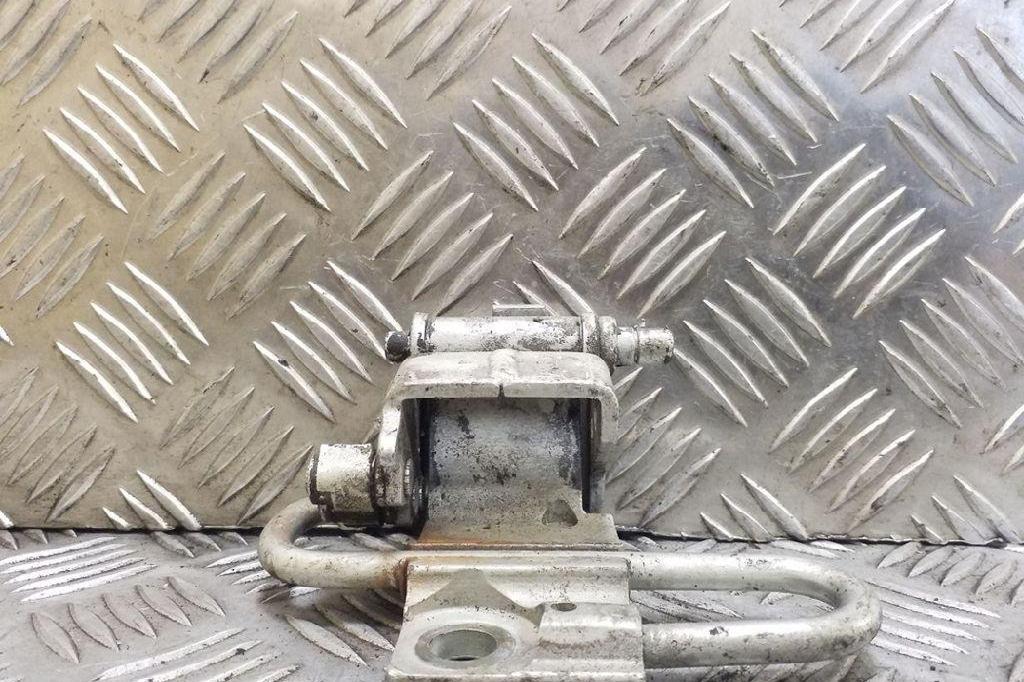 Türscharnier vorne rechts VW Golf IV (1J) 4B0831412B