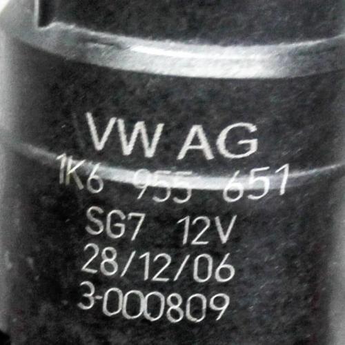 Wischwassertankmotor VW GOLF V (1K1) 1.4 TSI 1K6955651 Bild Wischwassertankmotor VW GOLF V (1K1) 1.4 TSI 1K6955651