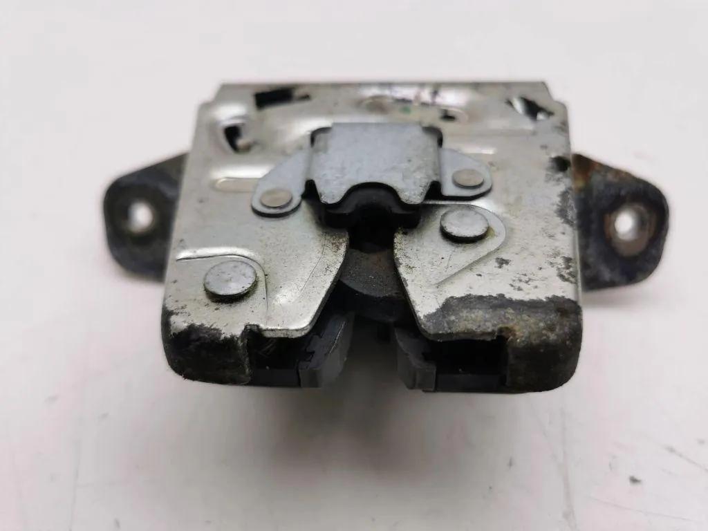 Heckklappenschloss MERCEDES-BENZ C T-Model (S204) C 180 CDI (204.200) A2047400535