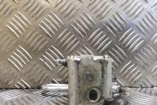 Türscharnier vorne rechts VW Golf IV (1J) 4B0831412B Bild Türscharnier vorne rechts VW Golf IV (1J) 4B0831412B