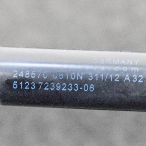 Motorhaubenstrebe vorne rechts BMW 1 (F20) M 135 i 7239233 Bild Motorhaubenstrebe vorne rechts BMW 1 (F20) M 135 i 7239233