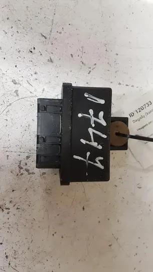 Kraftstoffpumpensteuerung (EKPS) PEUGEOT 207 (WA_, WC_) 1.6 HDi 240107