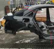 Hintere rechte Seitenverkleidung AUDI A4 (8W2, B9) 35 TFSI Mild Hybrid