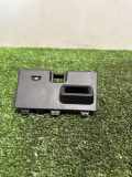 USB BMW 3 (G20, G28) 3 (G20) 318 i 6807232