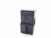 Relais Mitsubishi Carisma Stufenheck (DA0) MB953382