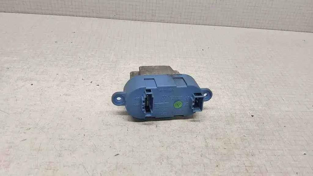 Blower Fan Relay VW TOUAREG (7LA, 7L6, 7L7) 2.5 R5 TDI 7L0907521 52492612