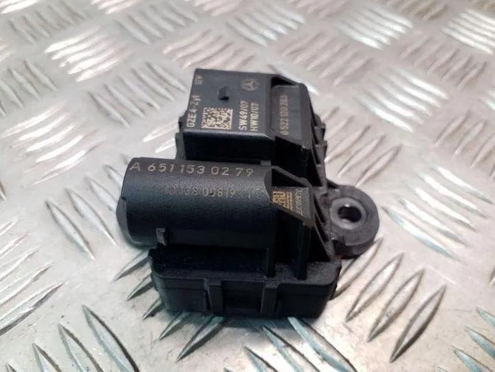 Zündkerzenrelais MERCEDES-BENZ E (W212) E 250 CDI / BlueTEC (212.003, 212.004) 0522120203 A6511530279