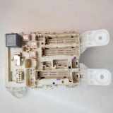 Sicherungskasten TOYOTA RAV 4 III (_A3_) 2.2 D 4WD (ALA30_) 8273042010