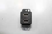 USB TESLA MODEL S 85 1004815-01-B