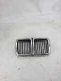 Gitter Grill vorne links BMW 7 (E32) 730 i,iL 1908697