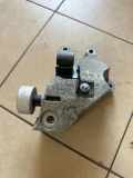 Motorhalter links BMW 5 Touring (G31) 520 d 6864593