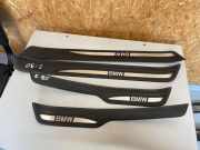 Schwellerinnenverkleidung vorn rechts