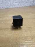 Relais Audi A6 (4B, C5) A0025421319