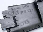 Andere Verkleidungsteile VW JETTA III (1K2) 2.0 TDI 16V 1K0868223