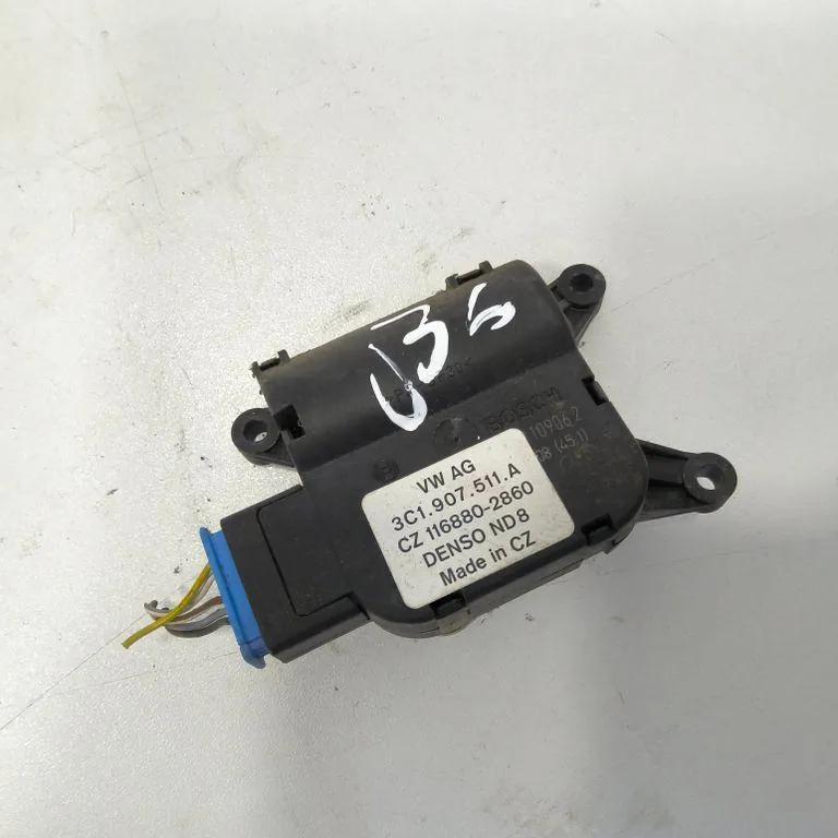 Air Flap Motor VW PASSAT Variant B6 (3C5) 1.9 TDI 3C1907511