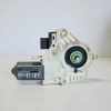 Fensterhebermotor vorne links AUDI A6 (4F2, C6) 3.0 TDI quattro 4F0959801D Bild Fensterhebermotor vorne links AUDI A6 (4F2, C6) 3.0 TDI quattro 4F0959801D