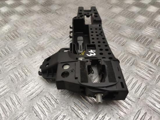 Türinnengriffrahmen hinten links AUDI A8 D4 (4H_) 3.0 TDI quattro 4H0837885 Bild Türinnengriffrahmen hinten links AUDI A8 D4 (4H_) 3.0 TDI quattro 4H0837885