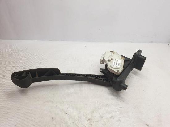 Gaspedal VOLVO V70 II (SW) 2.4 D5 30636003 Bild Gaspedal VOLVO V70 II (SW) 2.4 D5 30636003
