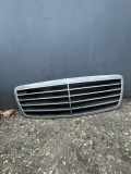 Kühlergrill oben Mercedes-Benz E-Klasse (W210) 2108800683
