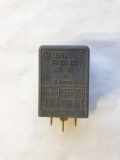 Relais VW TRANSPORTER IV Furgon (70XA) 2.0 171955529
