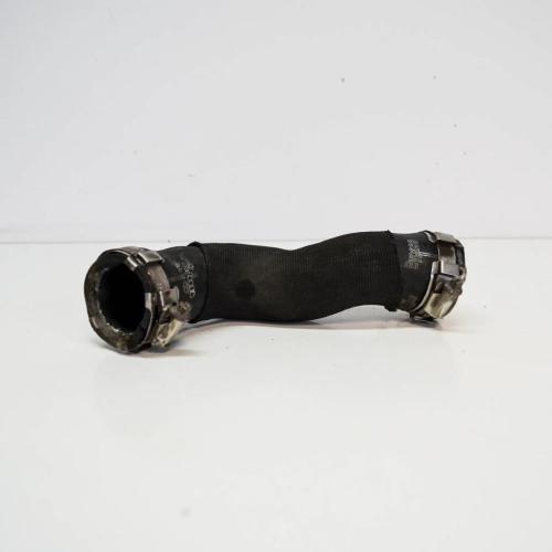 Ladeluftkühlerschlauch links AUDI A6 Avant (4F5, C6) 3.0 TDI quattro 4F0145709H Bild Ladeluftkühlerschlauch links AUDI A6 Avant (4F5, C6) 3.0 TDI quattro 4F0145709H