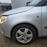 Kotflügel vorne links SKODA FABIA II (542) 1.4 TDI COLOR9156
