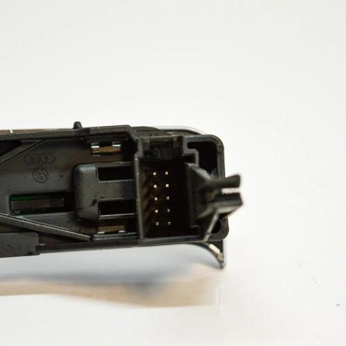 Andere Steuergeräte AUDI A6 Avant (4F5, C6) 2.7 TDI quattro 4F1713463D Bild Andere Steuergeräte AUDI A6 Avant (4F5, C6) 2.7 TDI quattro 4F1713463D