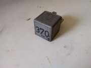 Relais SEAT ALTEA (5P1) 2.0 TDI 16V V23134J52X300 8D0951253