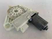 Motor Fensterheber links vorne Mercedes-Benz C-Klasse (W205) A2139069901