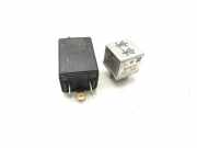 Relais BMW 5 (E28) 525 i 1367001 1373381