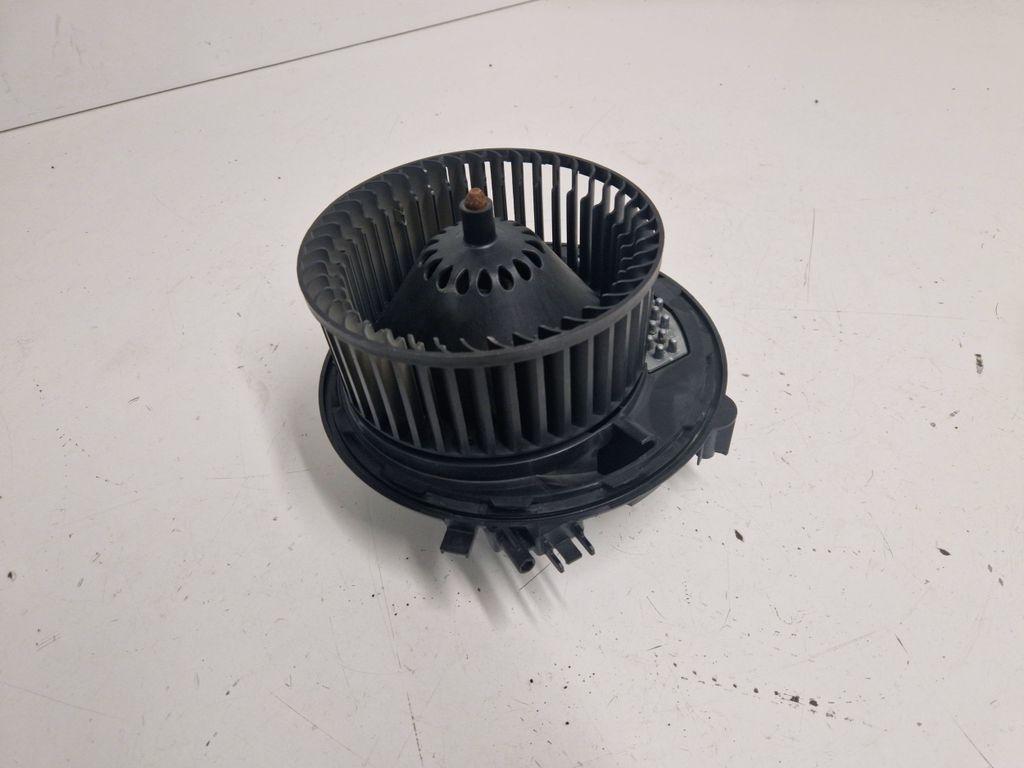 Heizung Audi A3 Sportback (8V) 5Q1819021B