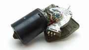 Wischermotor vorne Mercedes-Benz S-Klasse (W116) 0390341068