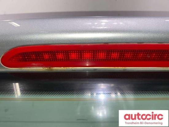 Verkleidung Heckklappe VW Golf VI (5K) 5K6827025J Bild Verkleidung Heckklappe VW Golf VI (5K) 5K6827025J