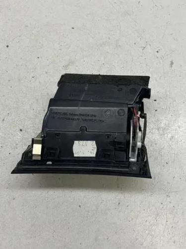 Frischluftgrill SKODA SUPERB II (3T4) 2.0 TDI 3T0819702 Bild Frischluftgrill SKODA SUPERB II (3T4) 2.0 TDI 3T0819702