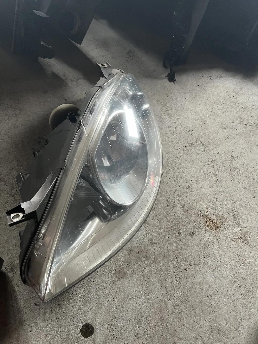 Scheinwerfer vorne links MERCEDES-BENZ A (W169) A 170 (169.032, 169.332) A1698200161