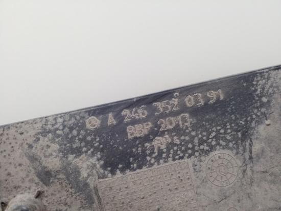 Unterfahrschutz Mercedes-Benz CLA Coupe (C117) A2463520391 Bild Unterfahrschutz Mercedes-Benz CLA Coupe (C117) A2463520391