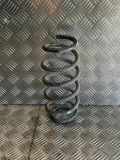Feder links hinten Toyota Avensis (T22)