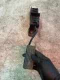 Gaspedal MITSUBISHI L 200 / TRITON (KA_T, KB_T) 2.5 DI-D 4WD (KB4T) 09010009