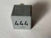 Relais VW Golf IV Variant (1J) 1J0927841