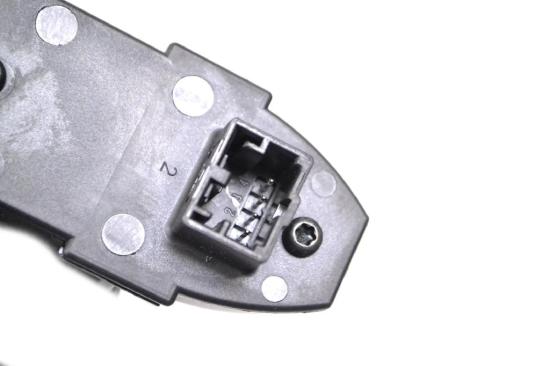 Schalter für Fensterheber hinten rechts ALFA ROMEO GIULIETTA (940_) 1.6 JTDM (940FXD1A) Bild Schalter für Fensterheber hinten rechts ALFA ROMEO GIULIETTA (940_) 1.6 JTDM (940FXD1A)