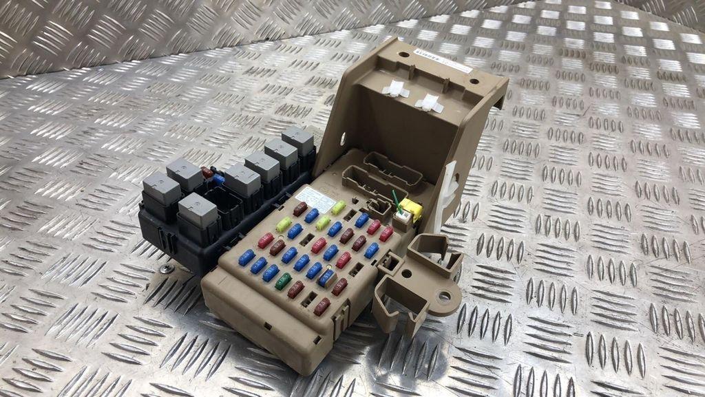 Sicherungskasten Subaru Forester (SH) 82201FG000