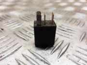 Relais MITSUBISHI COLT CZC Cabrio (RG) 1.5 (Z23) V23075 95338211