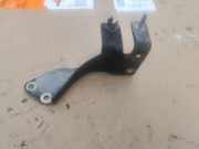 Motorhalter links NISSAN PRIMERA (P12) 2.2 Di