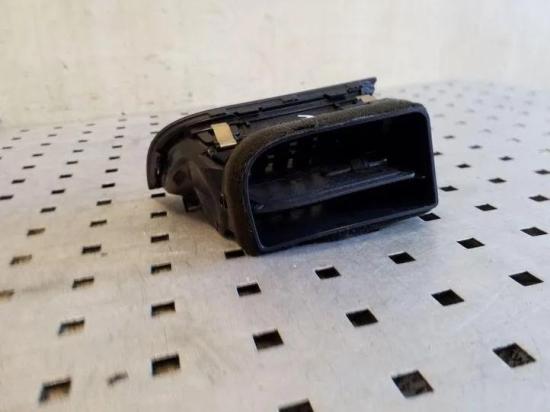 Frischluftgrill SKODA SUPERB II (3T4) 1.6 TDI 3T0819702 Bild Frischluftgrill SKODA SUPERB II (3T4) 1.6 TDI 3T0819702