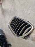 Gitter Grill vorne links BMW 5 (F10) 530 d 7412327