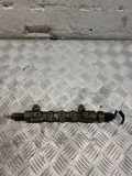 Einspritzleiste Toyota Avensis Verso (M2) 8945871010